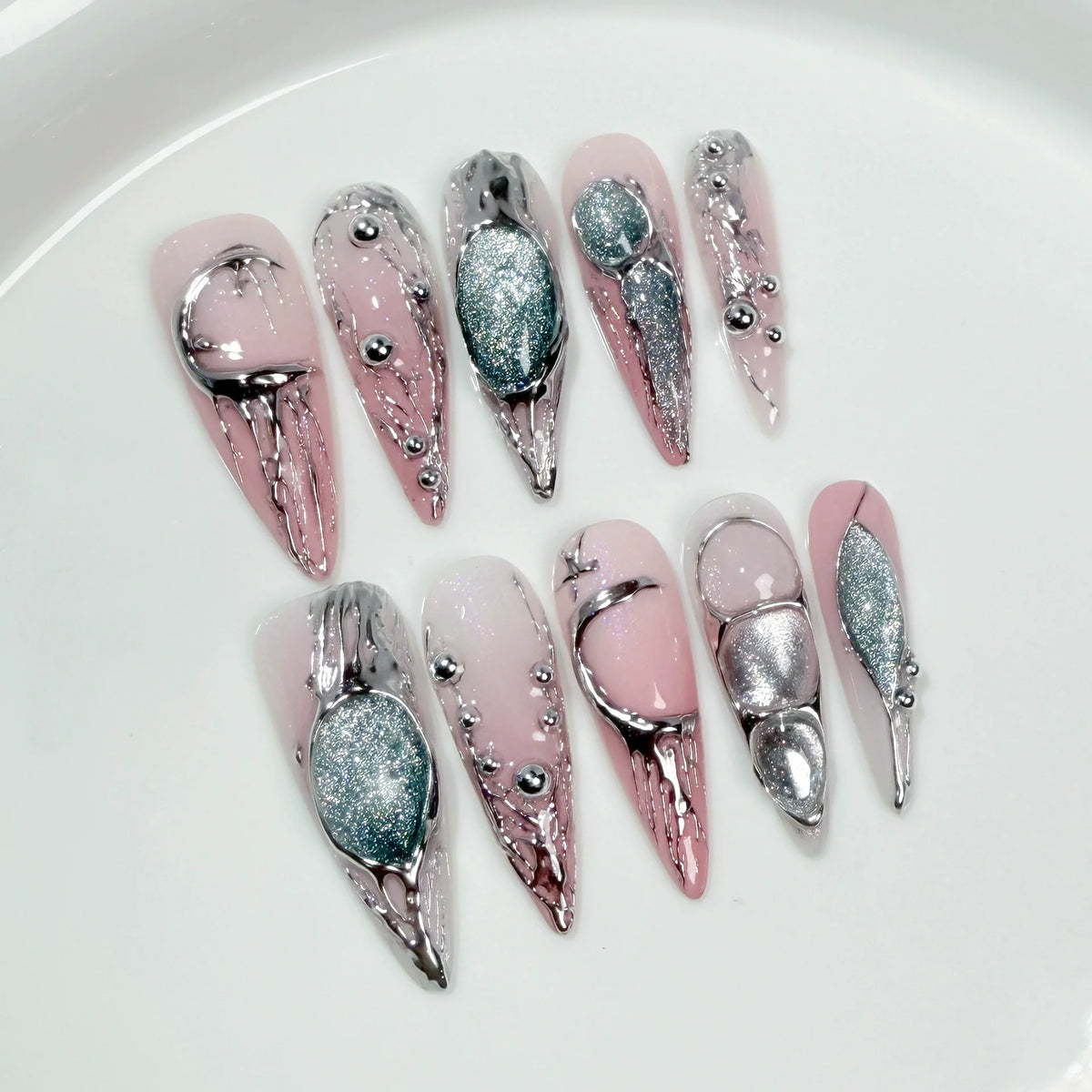 Long Stiletto Press-On Nails – Blue & Pink Cat-Eye with Silver Stripes, 10 Pieces