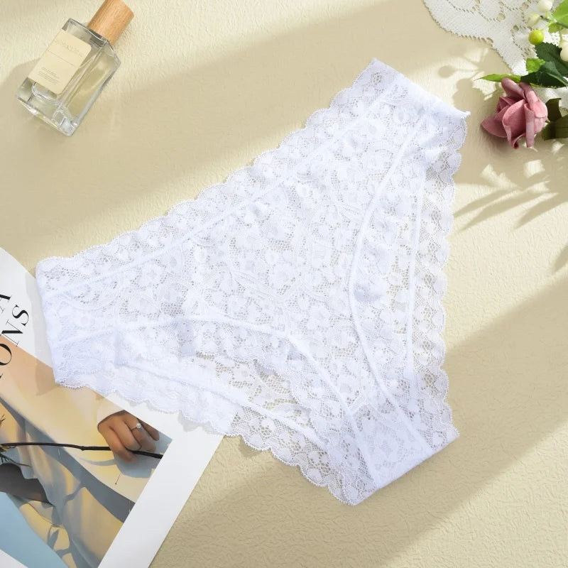 Hollow Lace Low-Rise Bikini Panty – Breathable French-Style Underwear for Women (S–XL, 6 Colors)