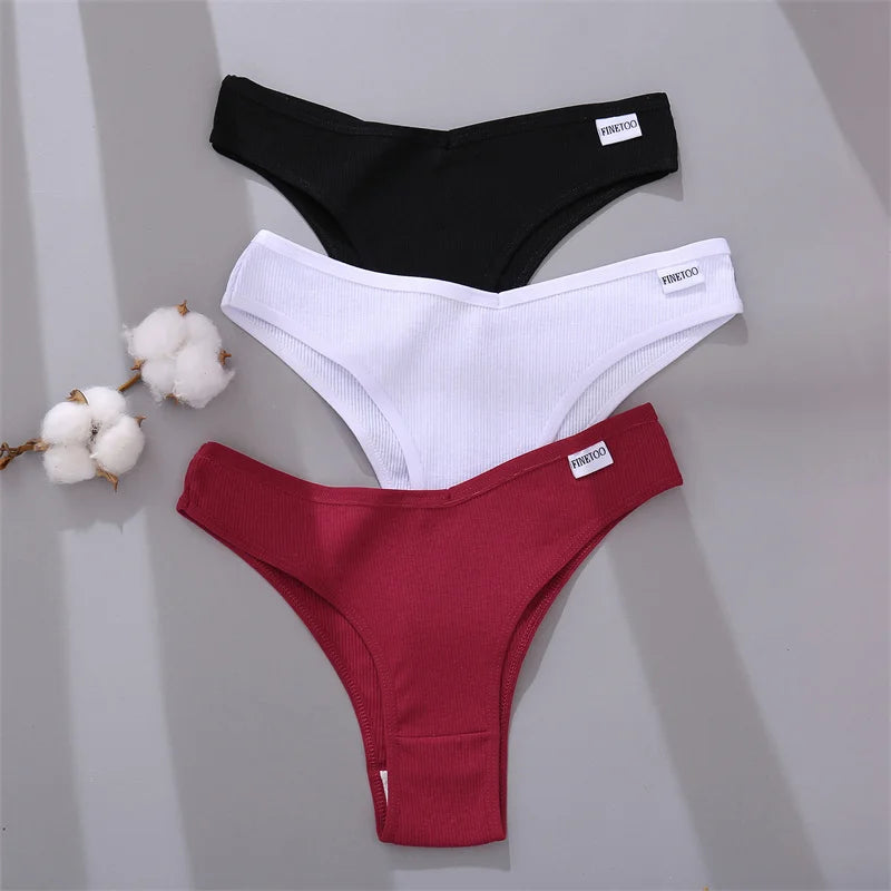 4-Pack Cotton Brazilian Panties – Low-Rise Solid Color Underwear for Women (M–XL, 14 Color Sets)