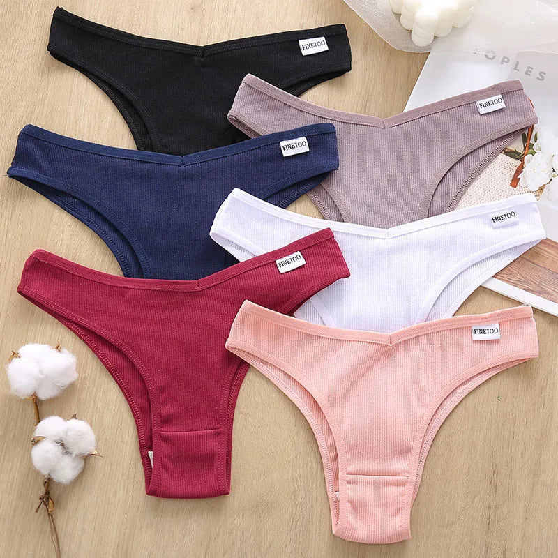 Seamless Cotton Brazilian Bikini Panties – Soft Low-Rise Underwear for Women (M–XL, 5 Colors)