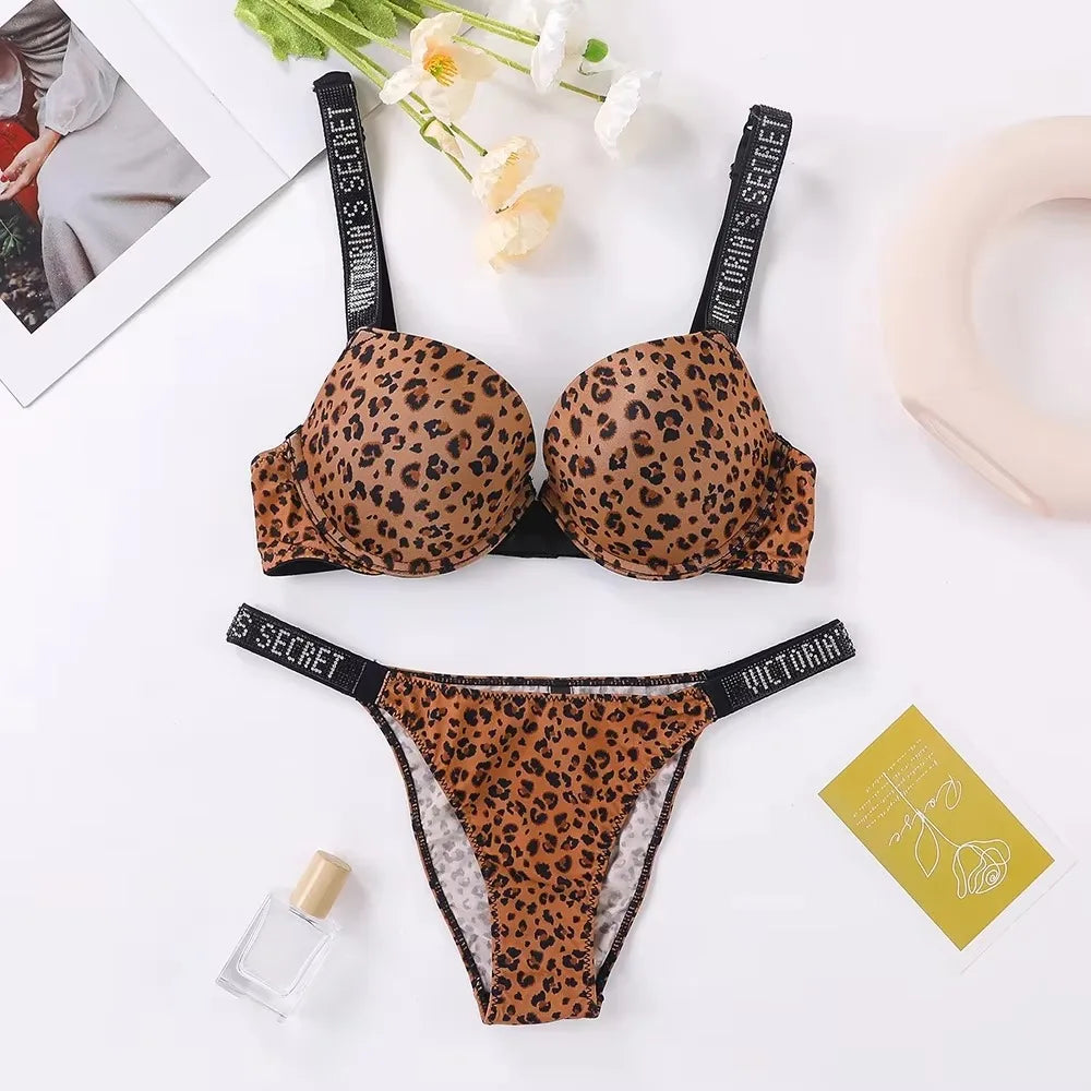 Women's Lace Trim Supportive Bra & Panty Set – Classic Lingerie Set