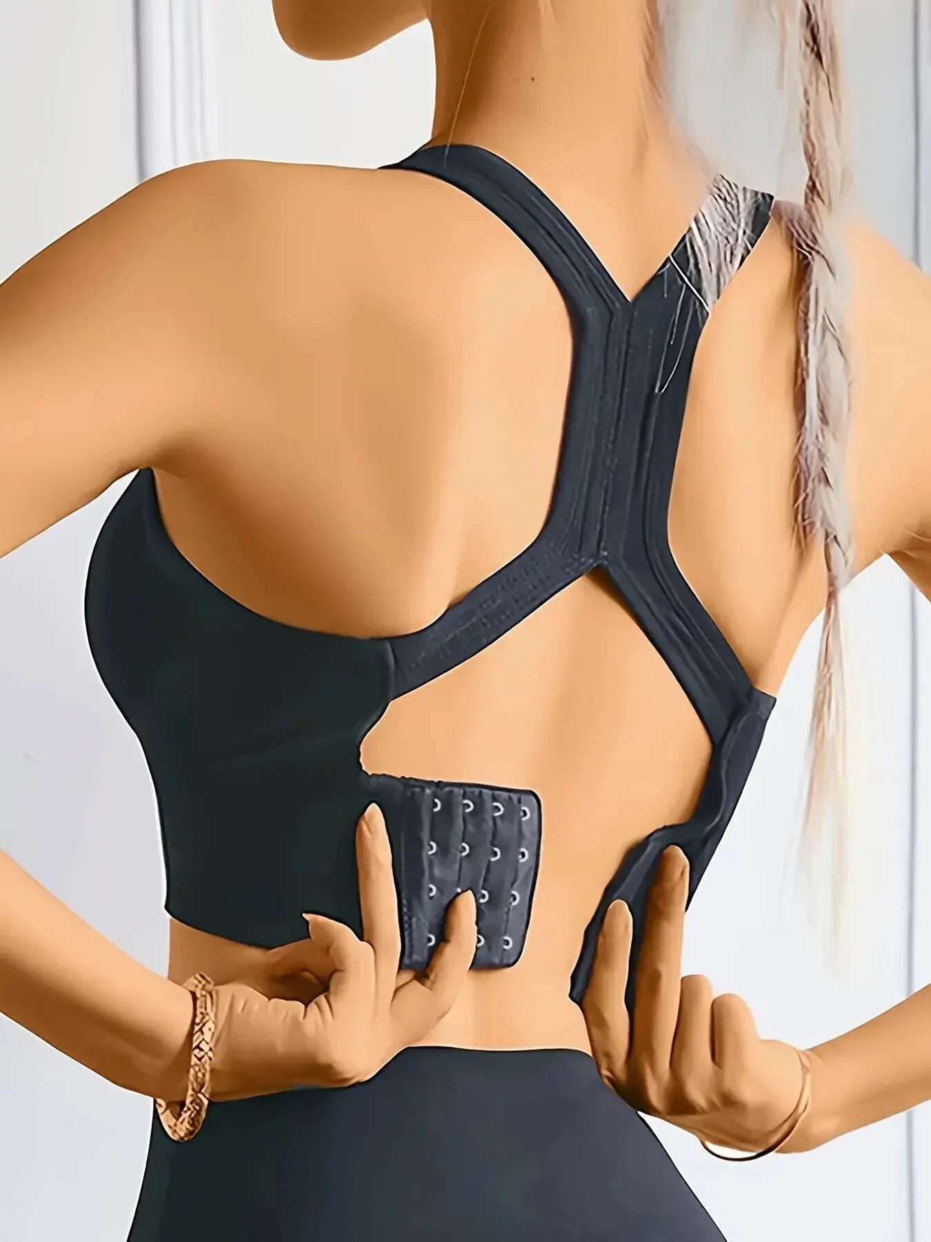 Women's Seamless Push-Up Yoga Tank Bra – Breathable Padded Full Cup | Wire-Free Sports Bra