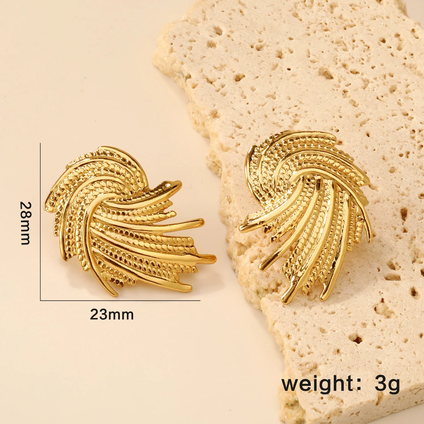 Round Stud Earrings – 18K Gold-Plated Geometric Stainless Steel Piercing Earrings for Women