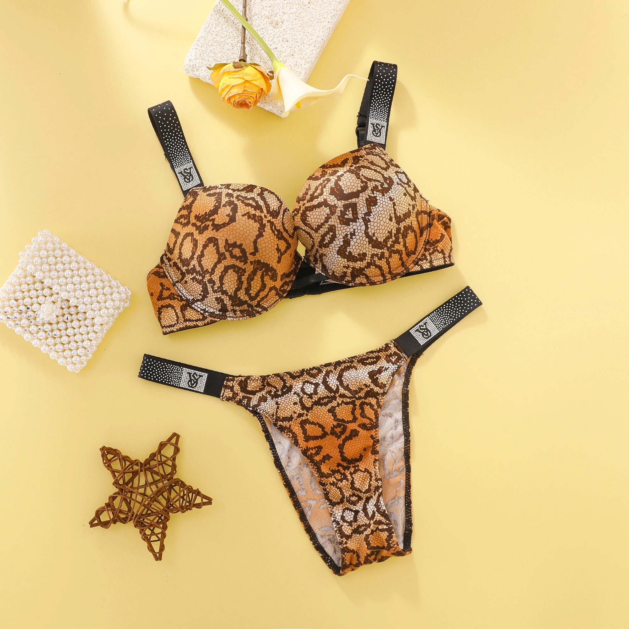 Women's Lace Push-Up Bra & Panty Set – Sexy Lingerie & Sleepwear