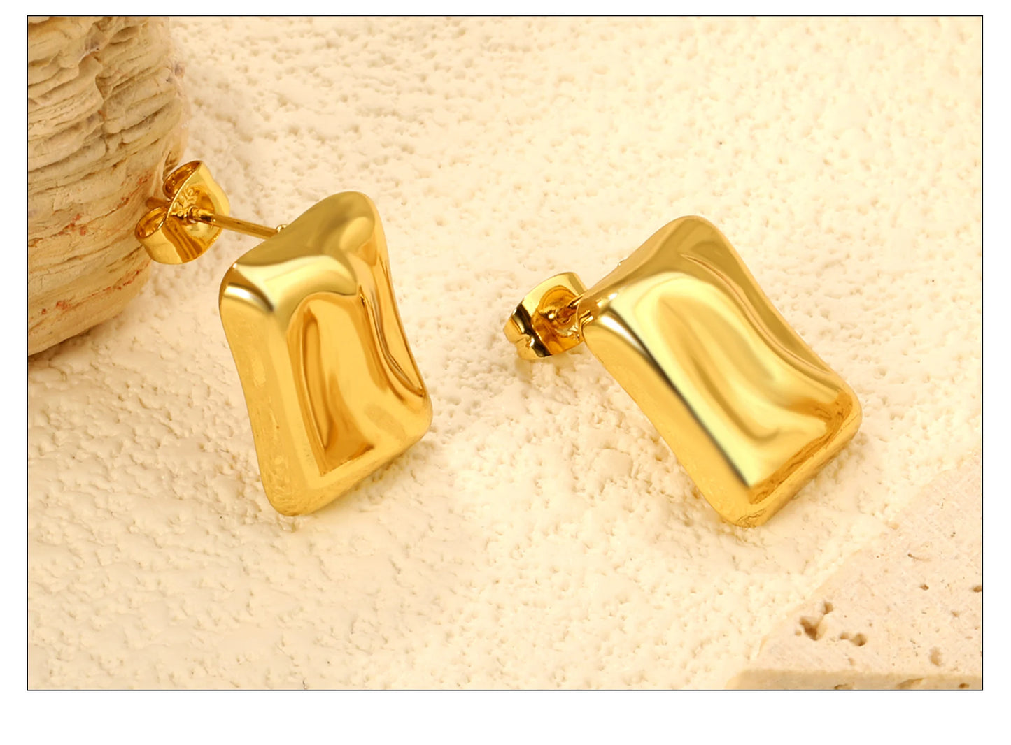 Round Stud Earrings – 18K Gold-Plated Geometric Stainless Steel Piercing Earrings for Women