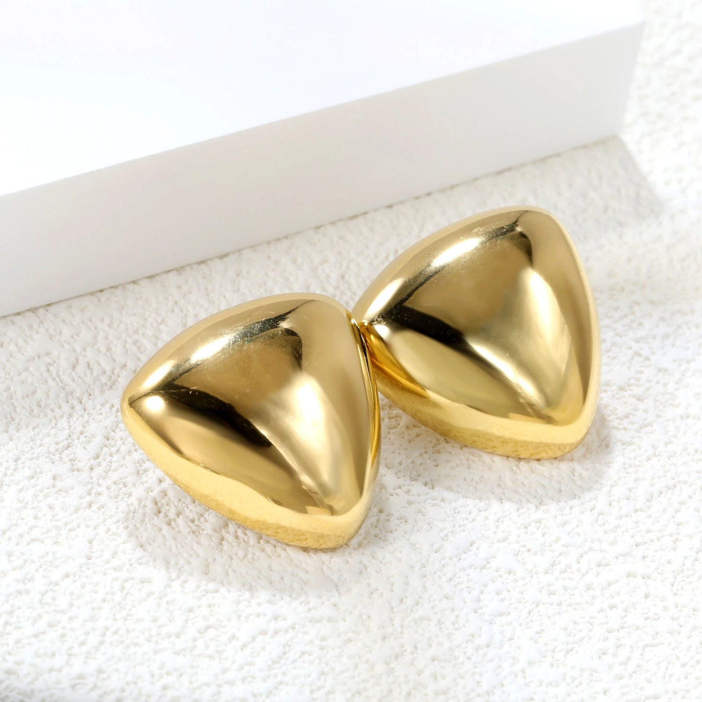 Large Geometric Stud Earrings – 18K Gold-Plated Stainless Steel Round Piercing Earrings for Women