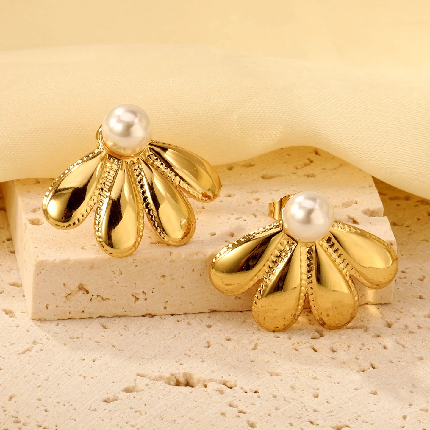 Fairy Flower Stud Earrings – 18K Gold-Plated Stainless Steel for Women