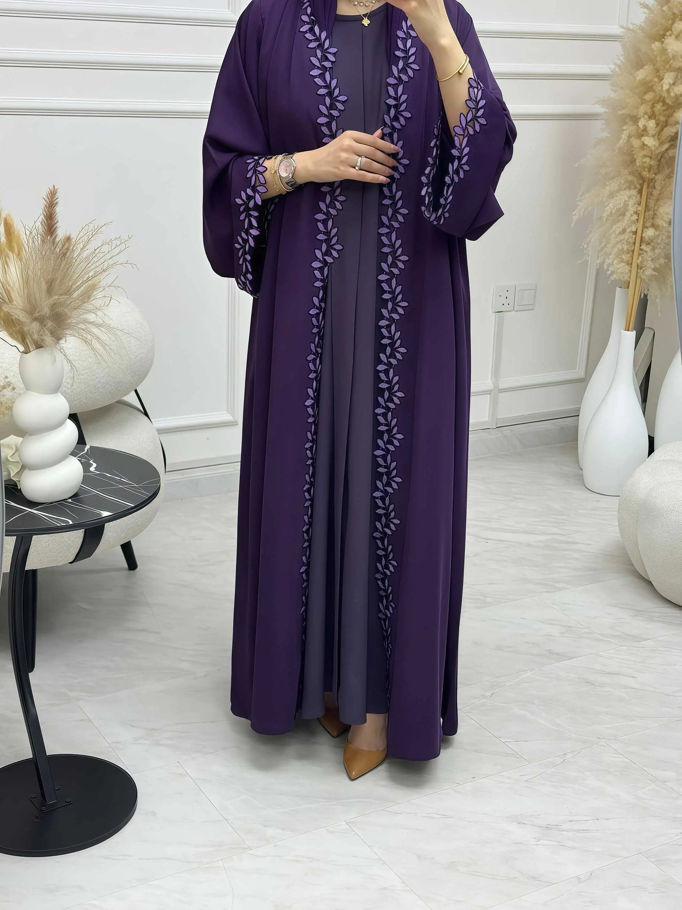 Women's Luxury Embroidered Abaya | Sequin & Bead Detail | Gulf Style