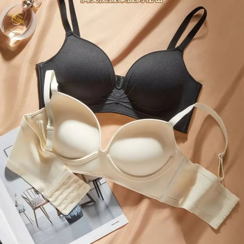 Women's 10CM Extreme Push Up Bra for AA/A Cup | Anti-Sagging Side-Smoothing Wireless Bra | Seamless Invisible T-Shirt Bra for Small Bust (32–38 / 70–85)