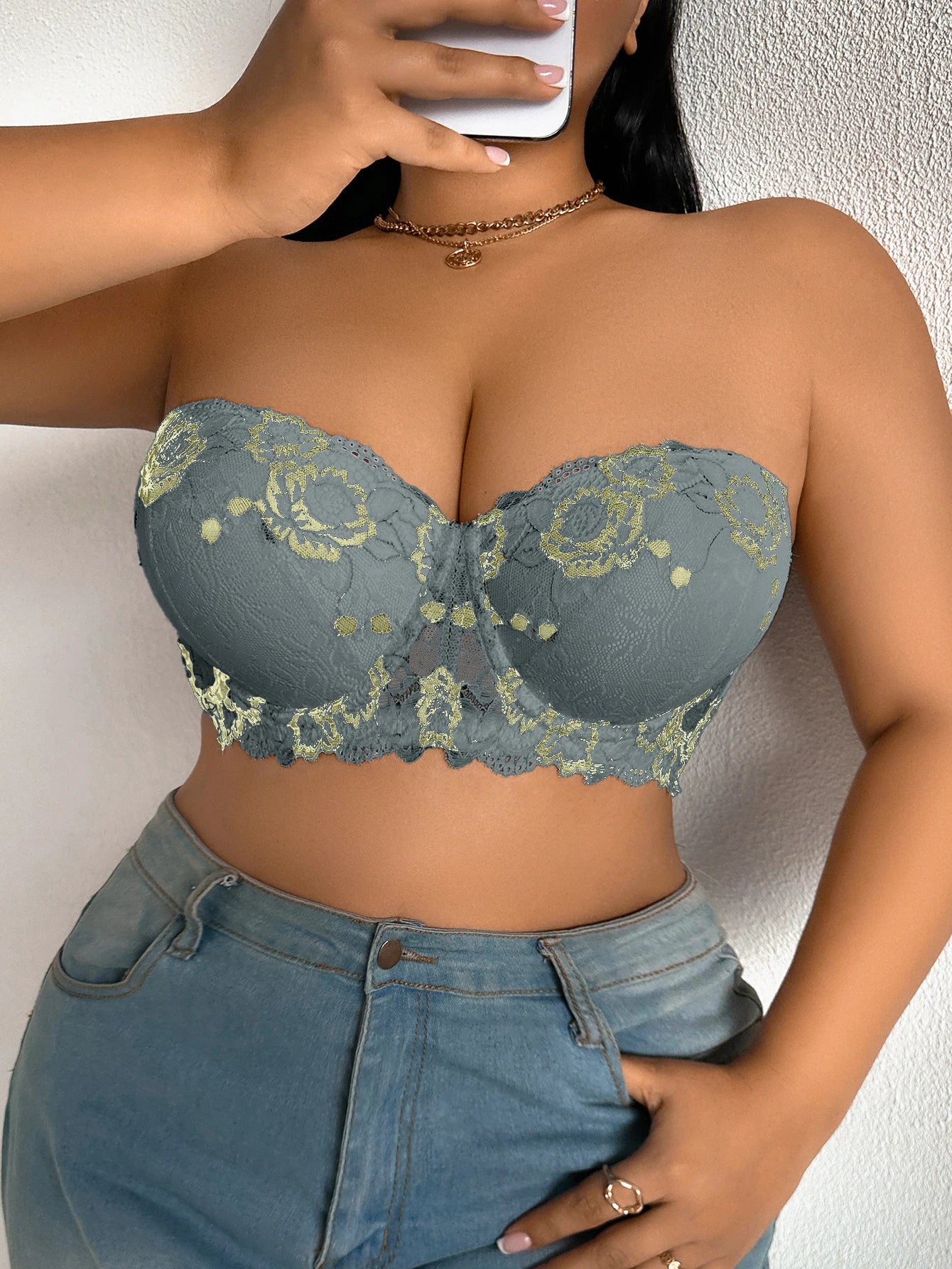 Plus Size Floral Embroidery Push-Up Bra — Wide Strap Underwire | Women's Bra