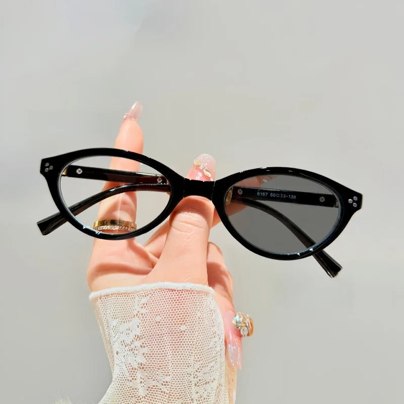 Foldable Oval Photochromic Glasses | Myopia Lens Options
