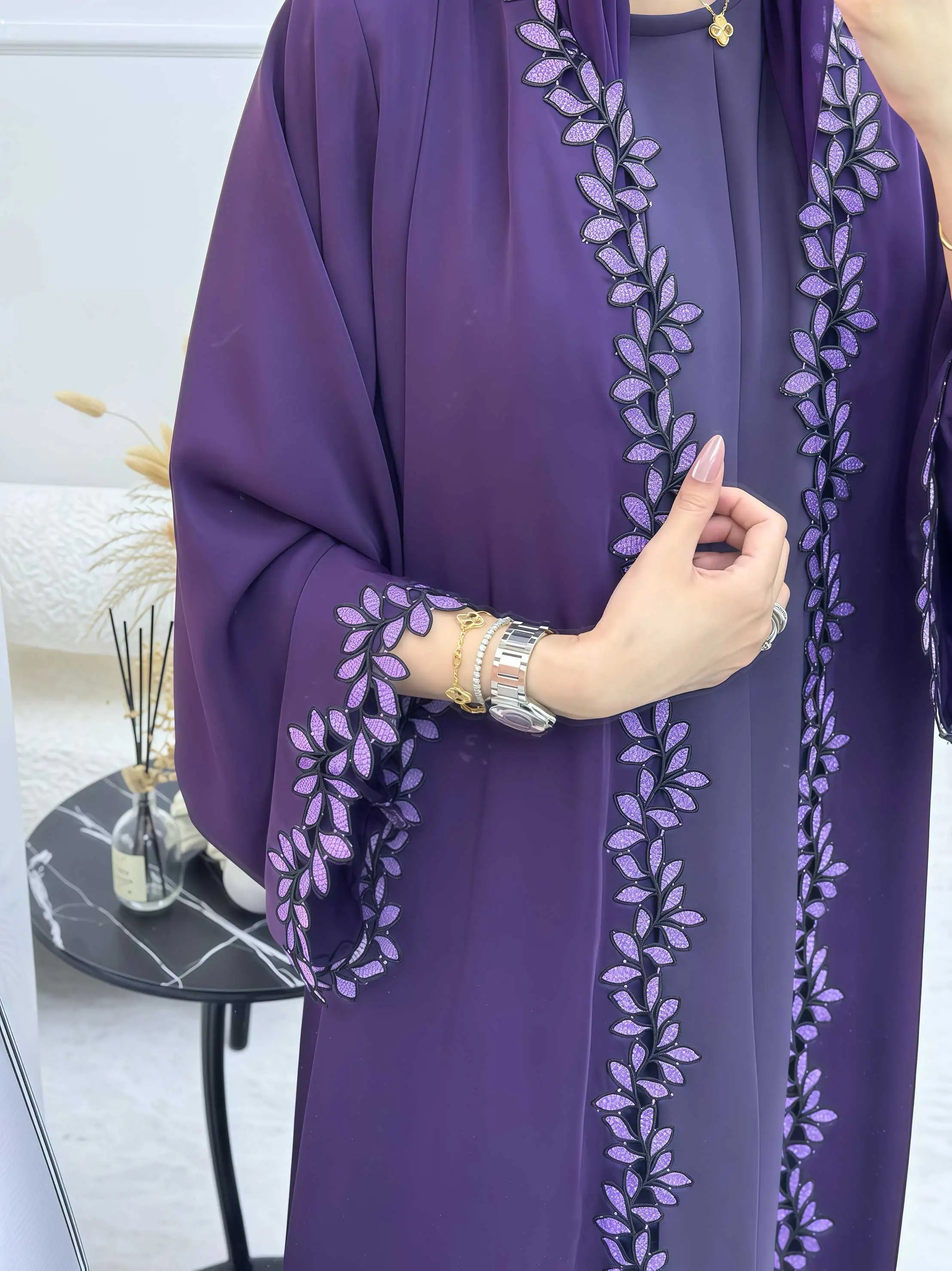 Women's Luxury Embroidered Abaya | Sequin & Bead Detail | Gulf Style