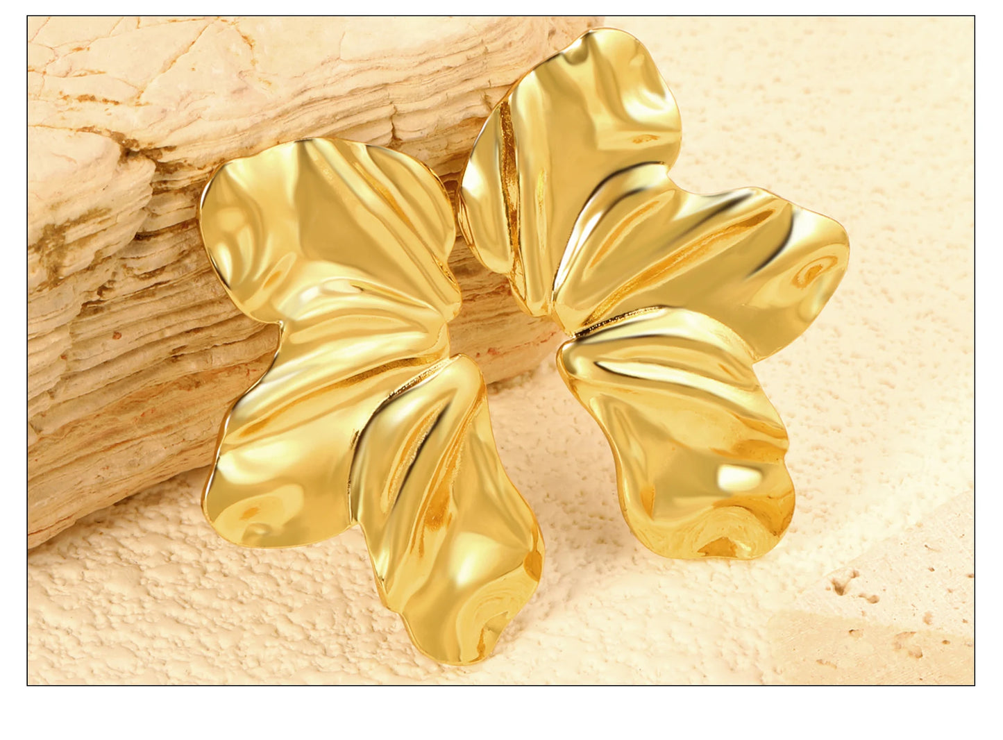 Round Stud Earrings – 18K Gold-Plated Geometric Stainless Steel Piercing Earrings for Women