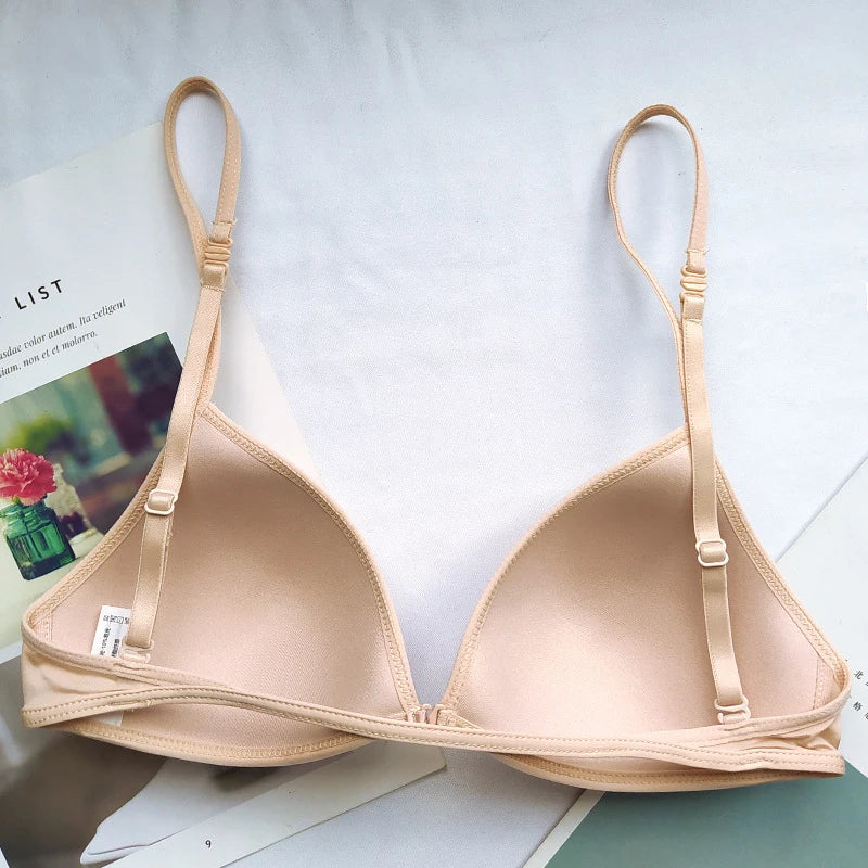 Triangle Cup Front-Closure Bralette — Seamless Wire-Free Cross-Back Bra