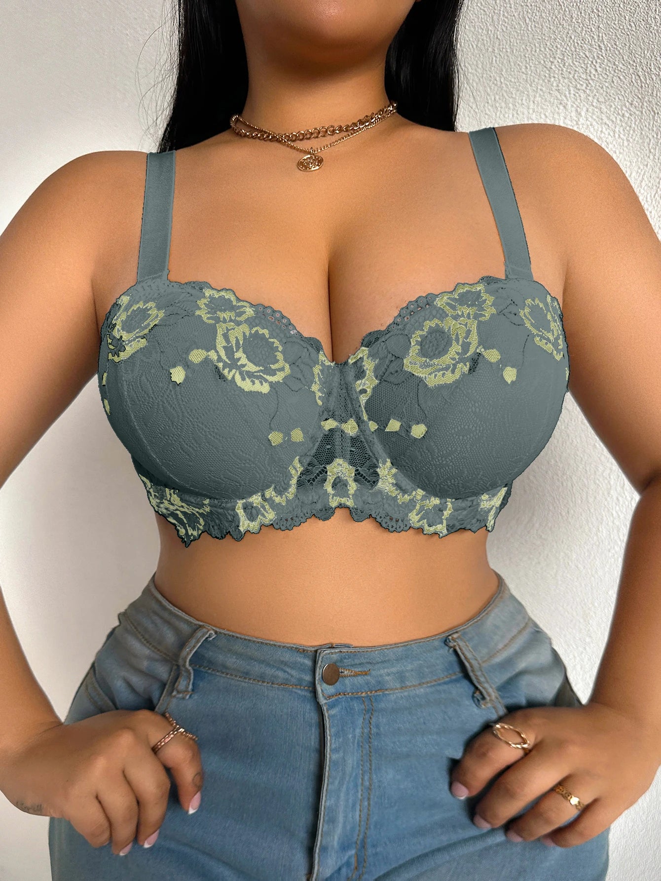 Plus Size Floral Embroidery Push-Up Bra — Wide Strap Underwire | Women's Bra