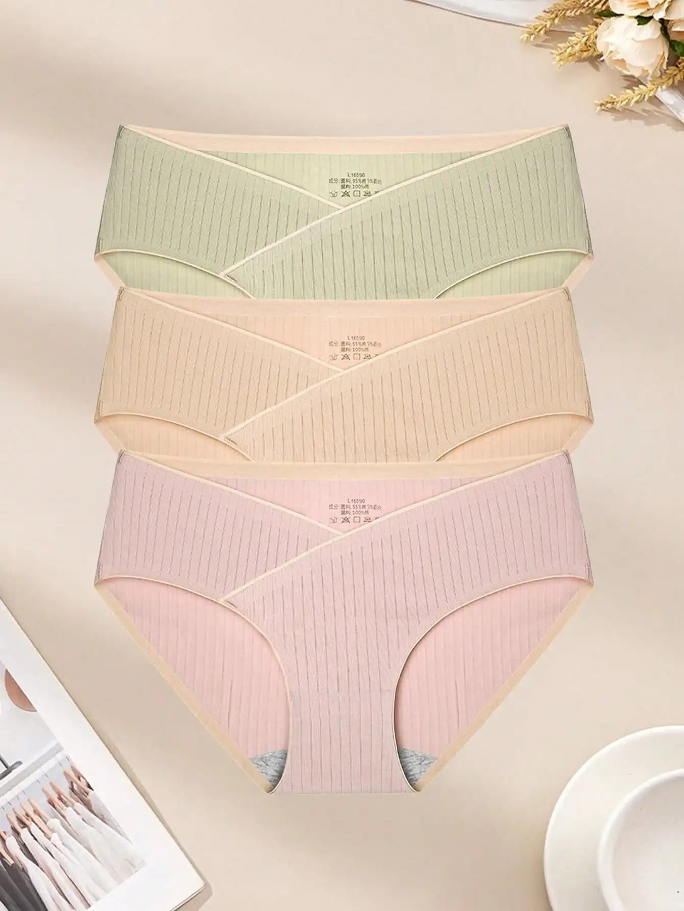 3Pcs Ribbed Cotton Maternity Underwear Low Rise V Waist  Soft Pregnancy Briefs , Ideal Summer Daily Wear Maternity Panties