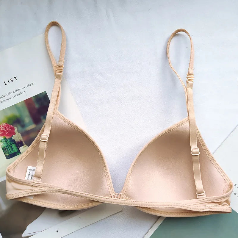 Triangle Cup Front-Closure Bralette — Seamless Wire-Free Cross-Back Bra