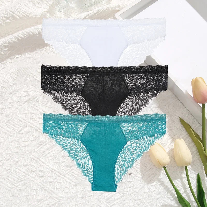 3-Pack Seamless Lace Hollow-Out Brief Panties – Soft Breathable Low-Rise Underwear for Women (S–XL, 20 Color Sets)