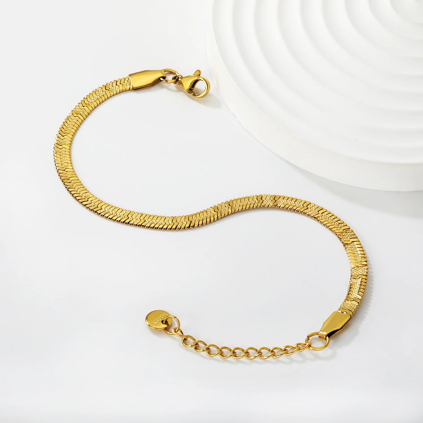 Blade Chain Bracelet – 18K Gold-Plated Snake Chain Stainless Steel Wrist Bracelet for Women