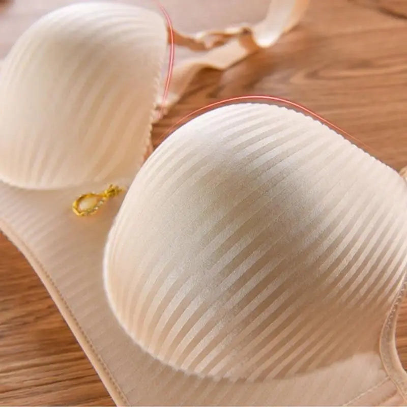 Women's 10CM Extreme Push Up Bra | Side Smoothing Wireless Lift for AA/A/B Cup | Seamless Breathable Bra for Small Flat Chest (32–38 / 70–85)