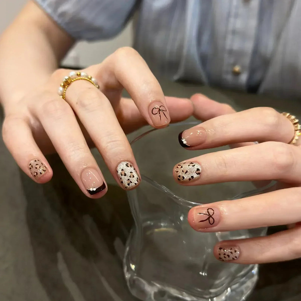 Short Press-On Nails - French Tip, Bow & Glitter Designs, 24 Pieces