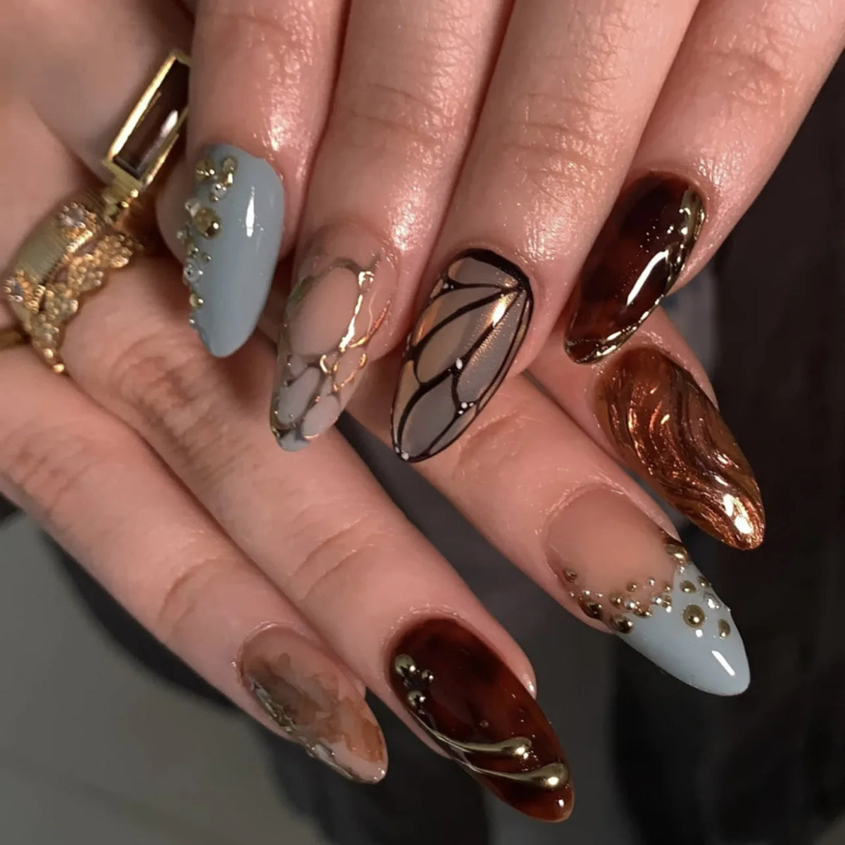Medium Almond Cat Eye Press-On Nails - Glitter & Gold-Tone Designs, 24 Pieces